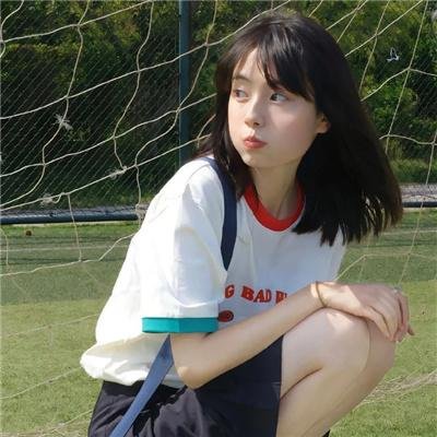 外人们 高清封面
